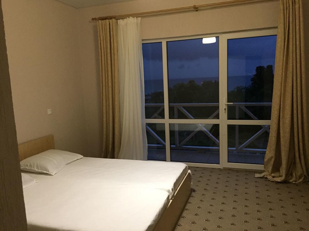 Palm Hotel New Athos Ngoại thất bức ảnh